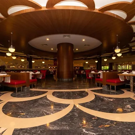 Sunmelia & Hotel 5*