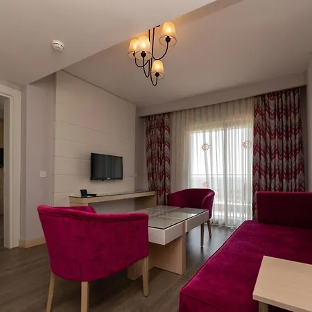 Otel Sunmelia & Kızılağaç