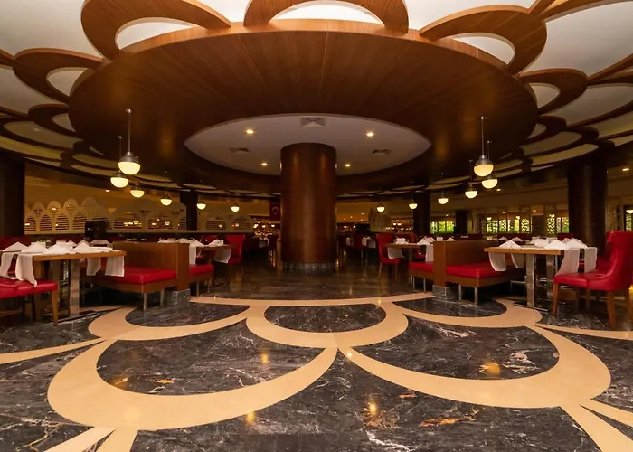 Sunmelia & Hotel 5*