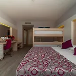 Otel Sunmelia & 5*