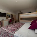 Otel Sunmelia & Kızılağaç